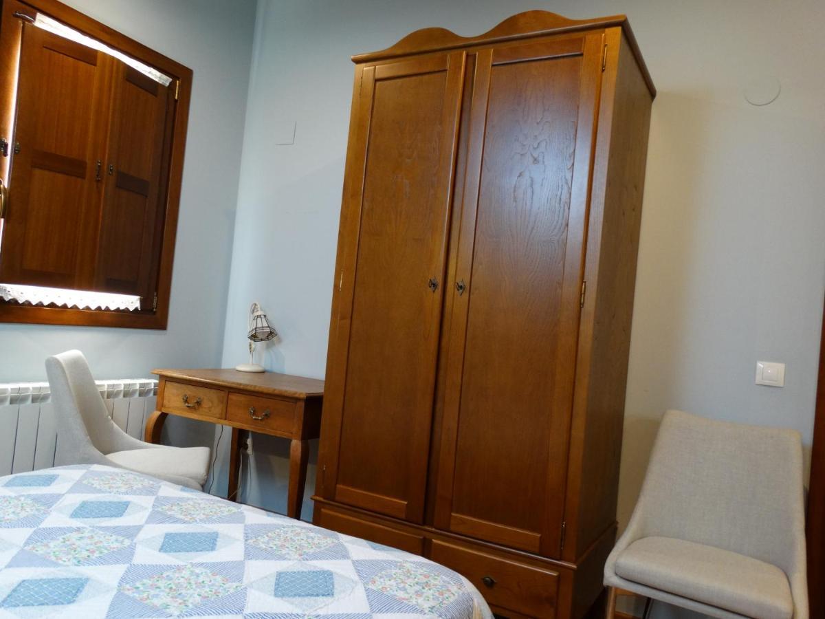 Apartamentos La Cruz De Paderne Navia Kültér fotó